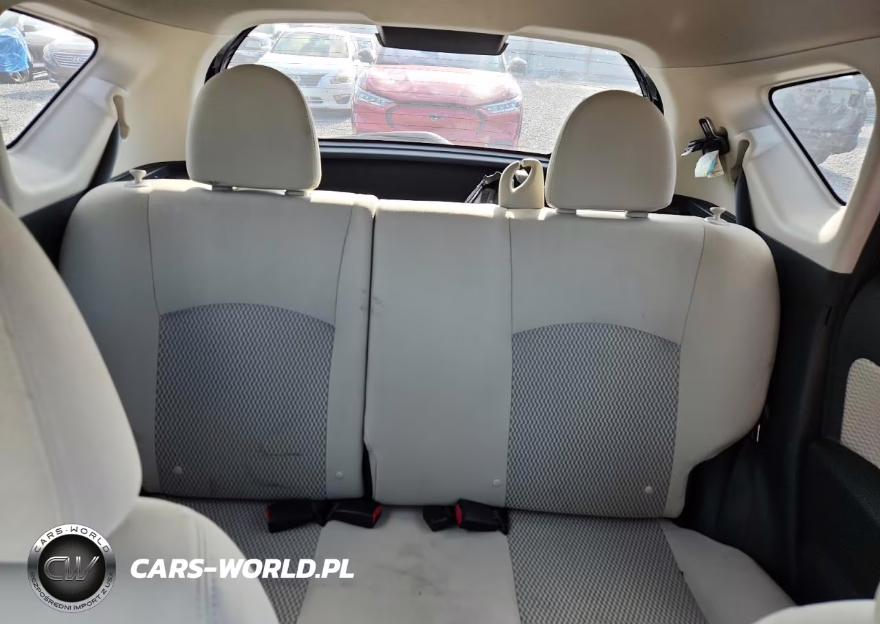 2017 Nissan Versa Note Sv VIN:3N1CE2CPXHL366858 - 10