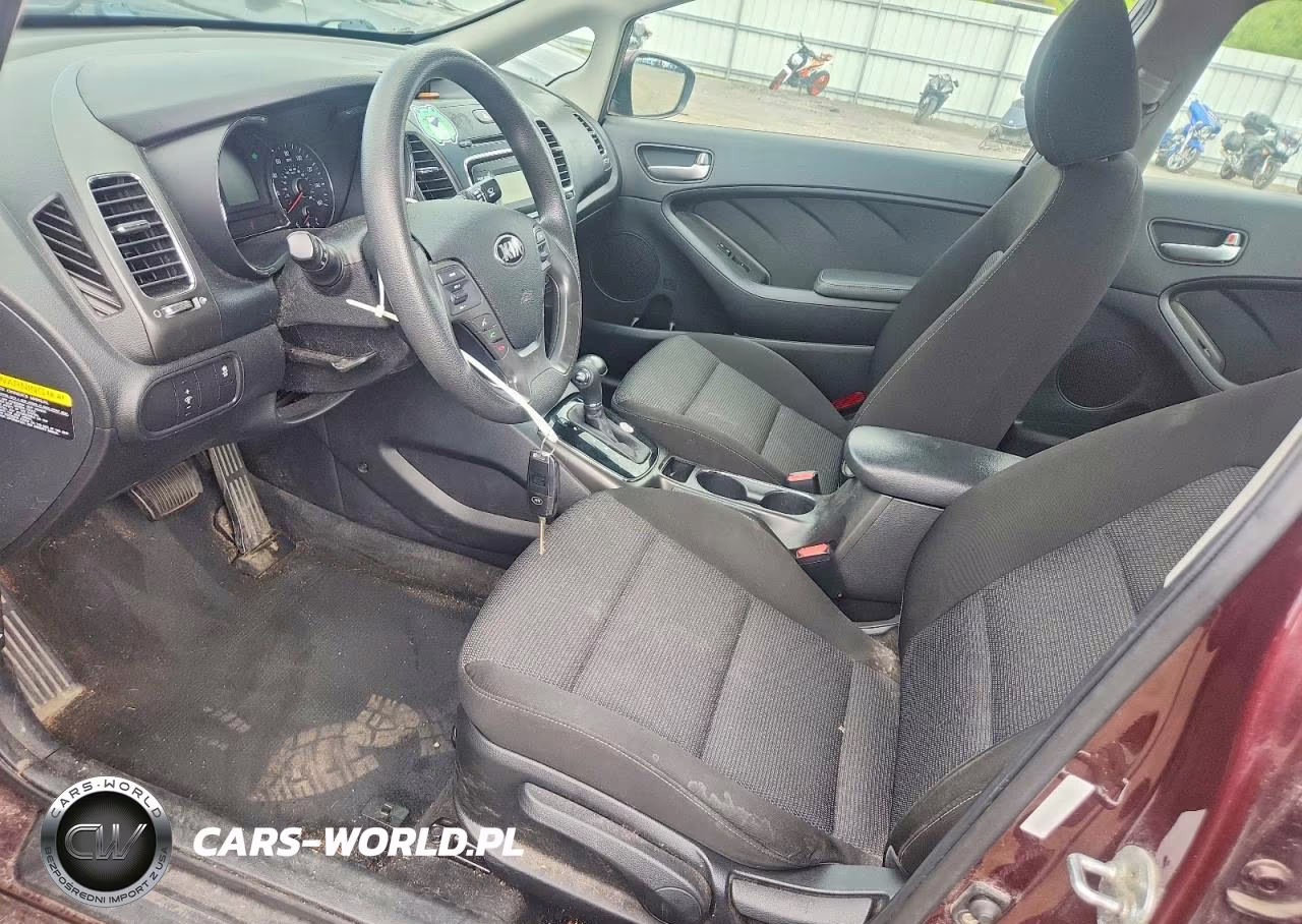 2017 Kia Forte Lx VIN:3KPFK4A70HE101405 - 7