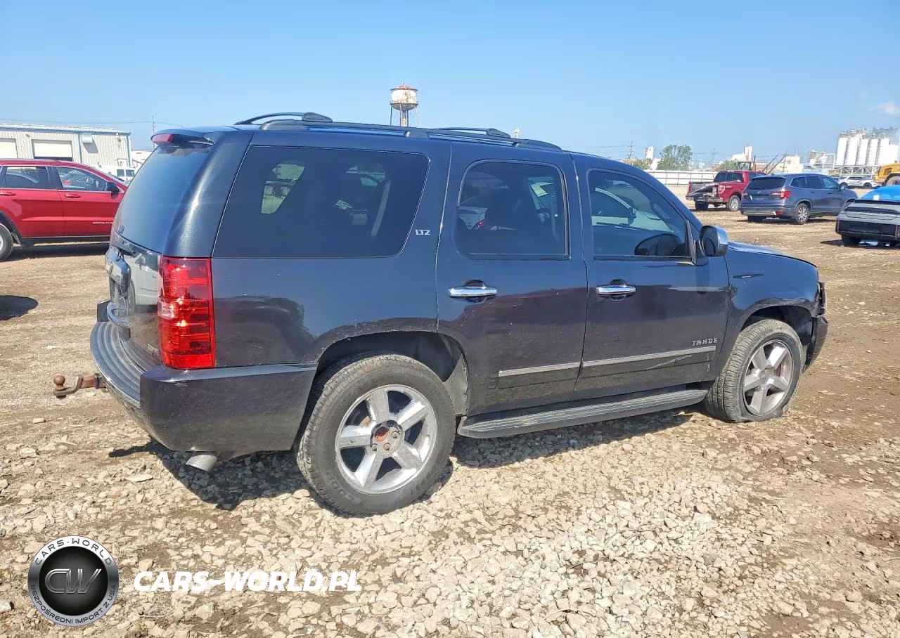 2011 Chevrolet Tahoe K1500 Ltz VIN:1GNSKCE05BR342398 - 3