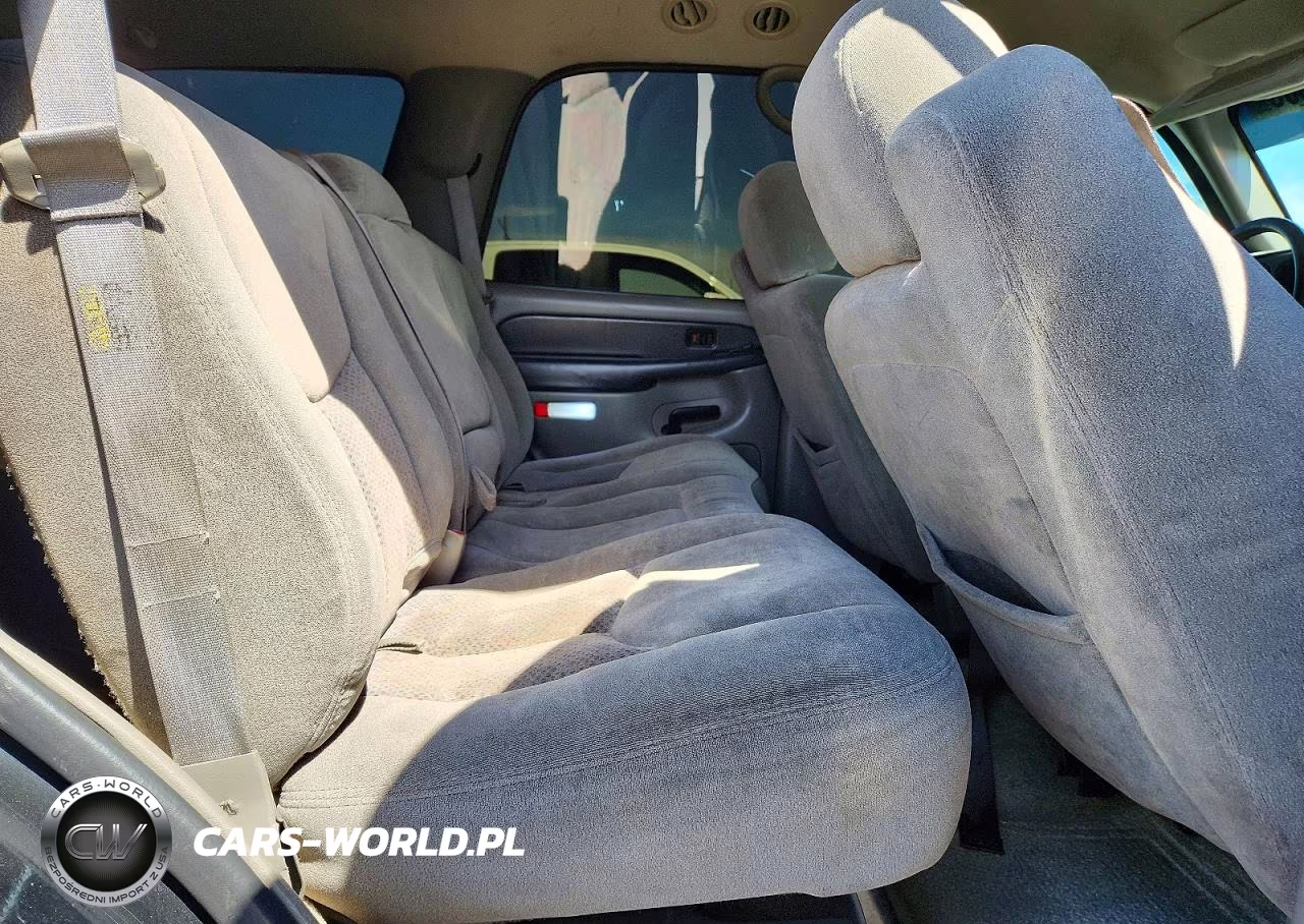 2003 Chevrolet Tahoe C1500 VIN:1GNEC13V53R315975 - 10