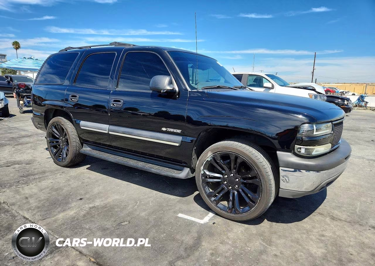 2003 Chevrolet Tahoe C1500 VIN:1GNEC13V53R315975 - 4
