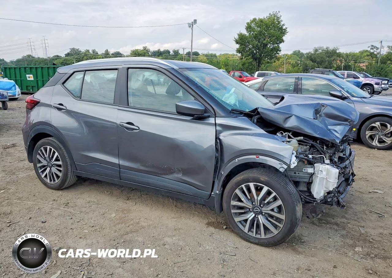 2023 Nissan Kicks Sv VIN:3N1CP5CV5PL531904 - 4