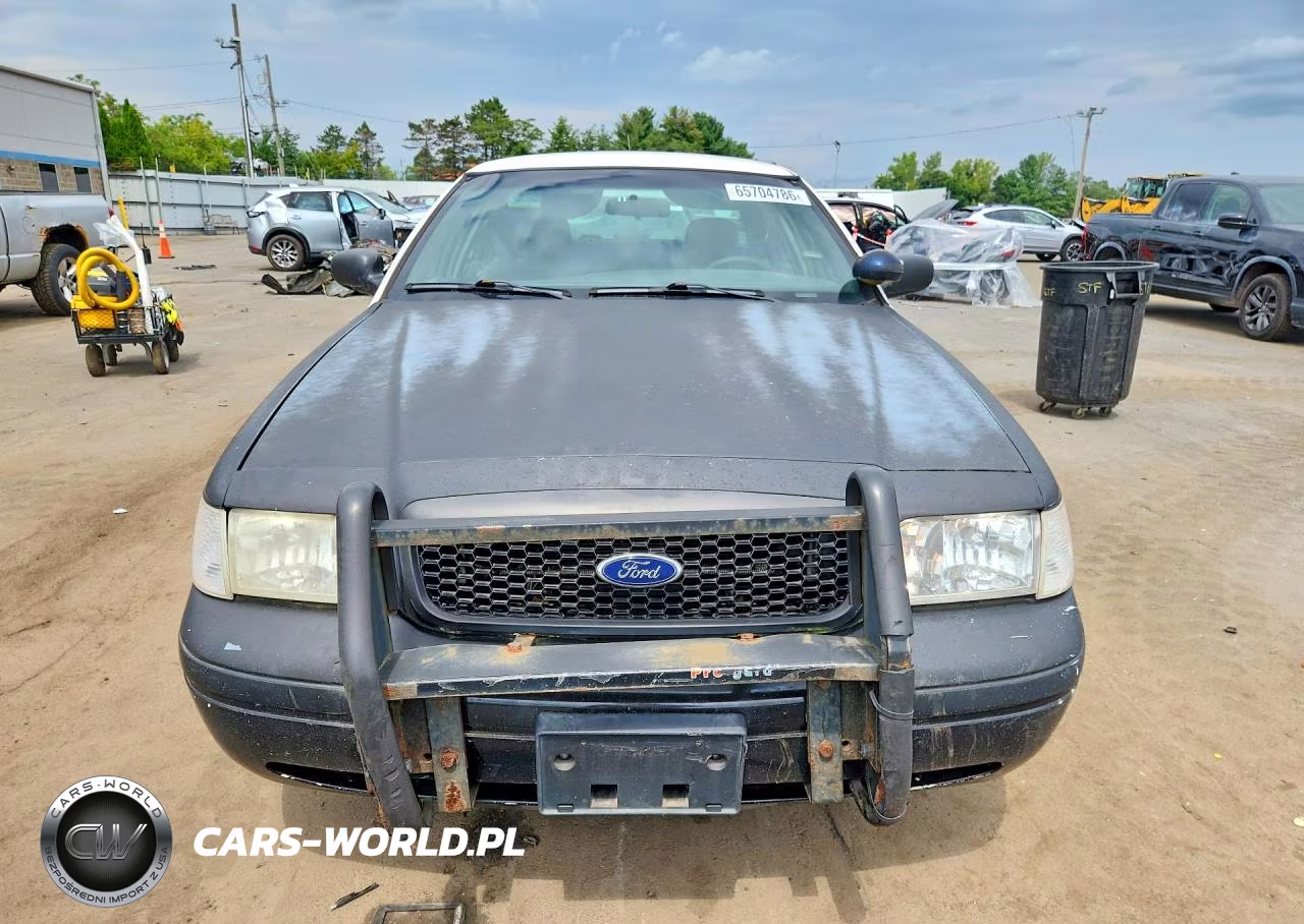 2007 Ford Crown Victoria Police Interceptor VIN:2FAHP71W77X134368 - 5