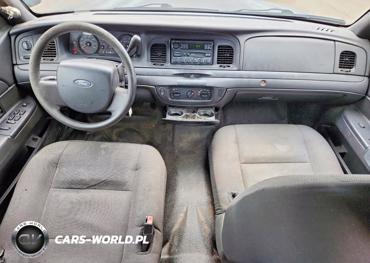 2007 Ford Crown Victoria Police Interceptor VIN:2FAHP71W77X134368 - 8