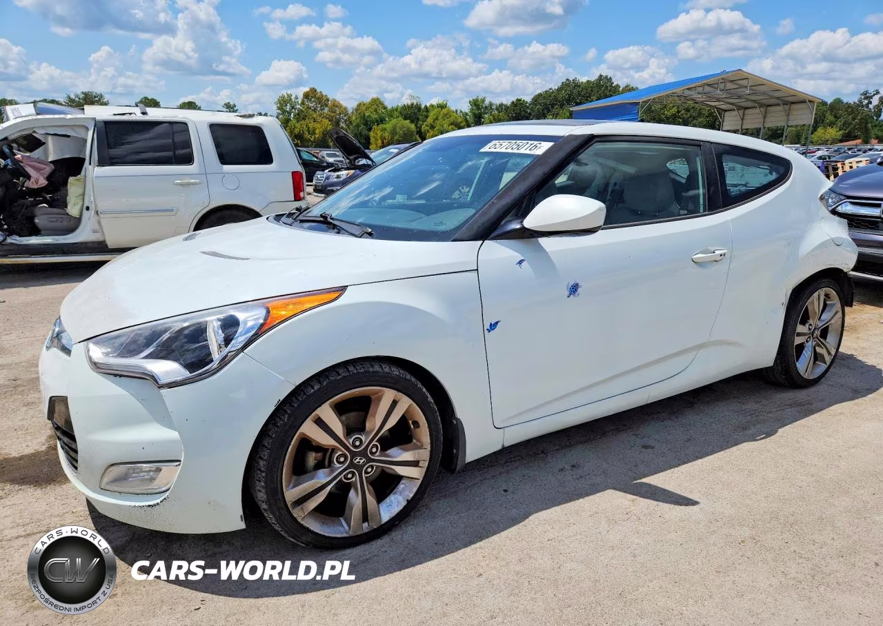 2013 Hyundai Veloster Base