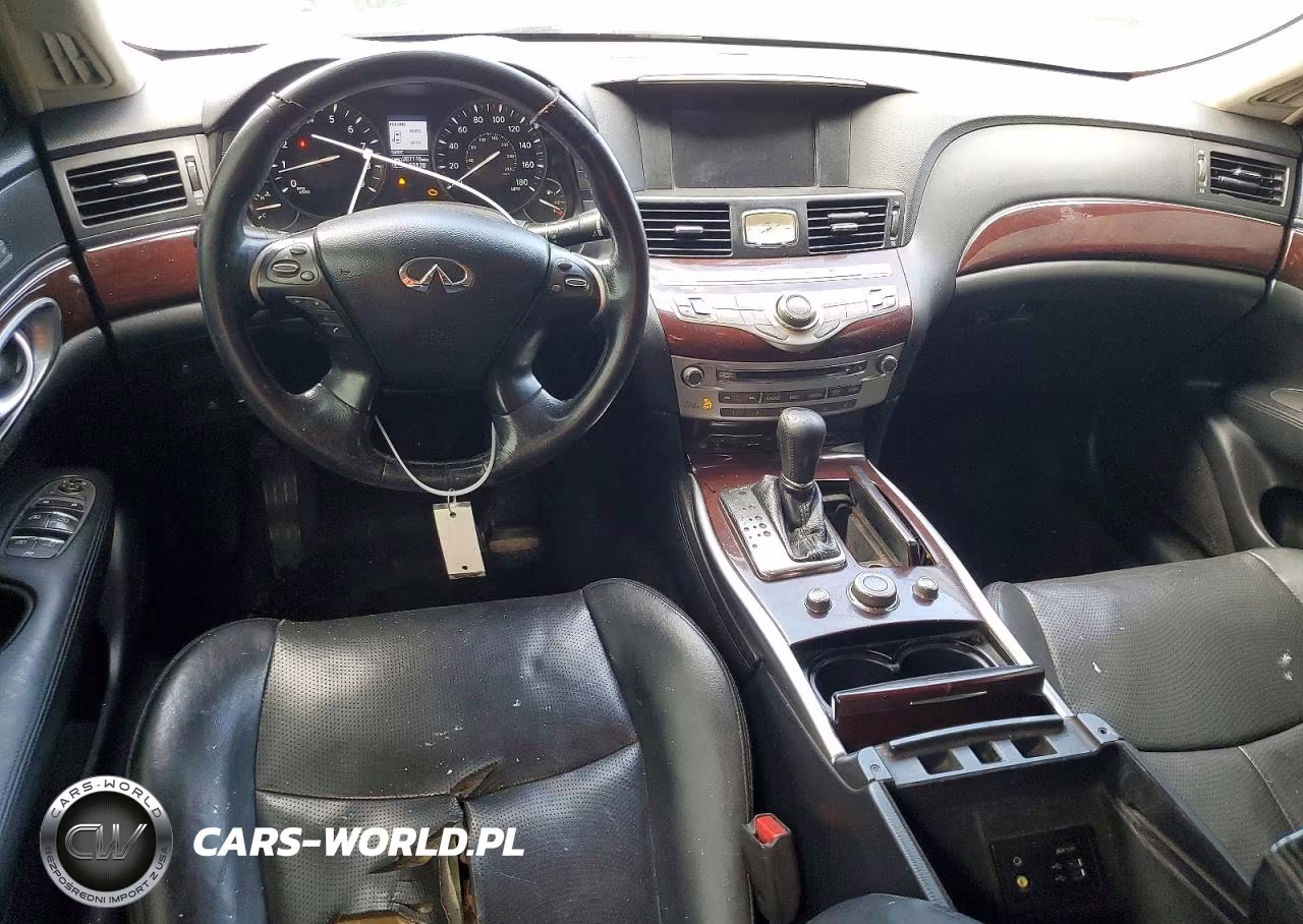 2018 Infiniti Q70 3.7 Luxe VIN:JN1BY1AP5JM181175 - 8