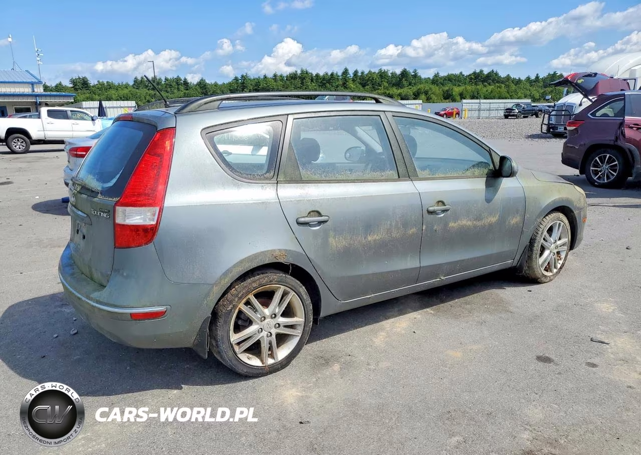 2010 Hyundai Elantra Touring Se VIN:KMHDC8AE0AU057841 - 3