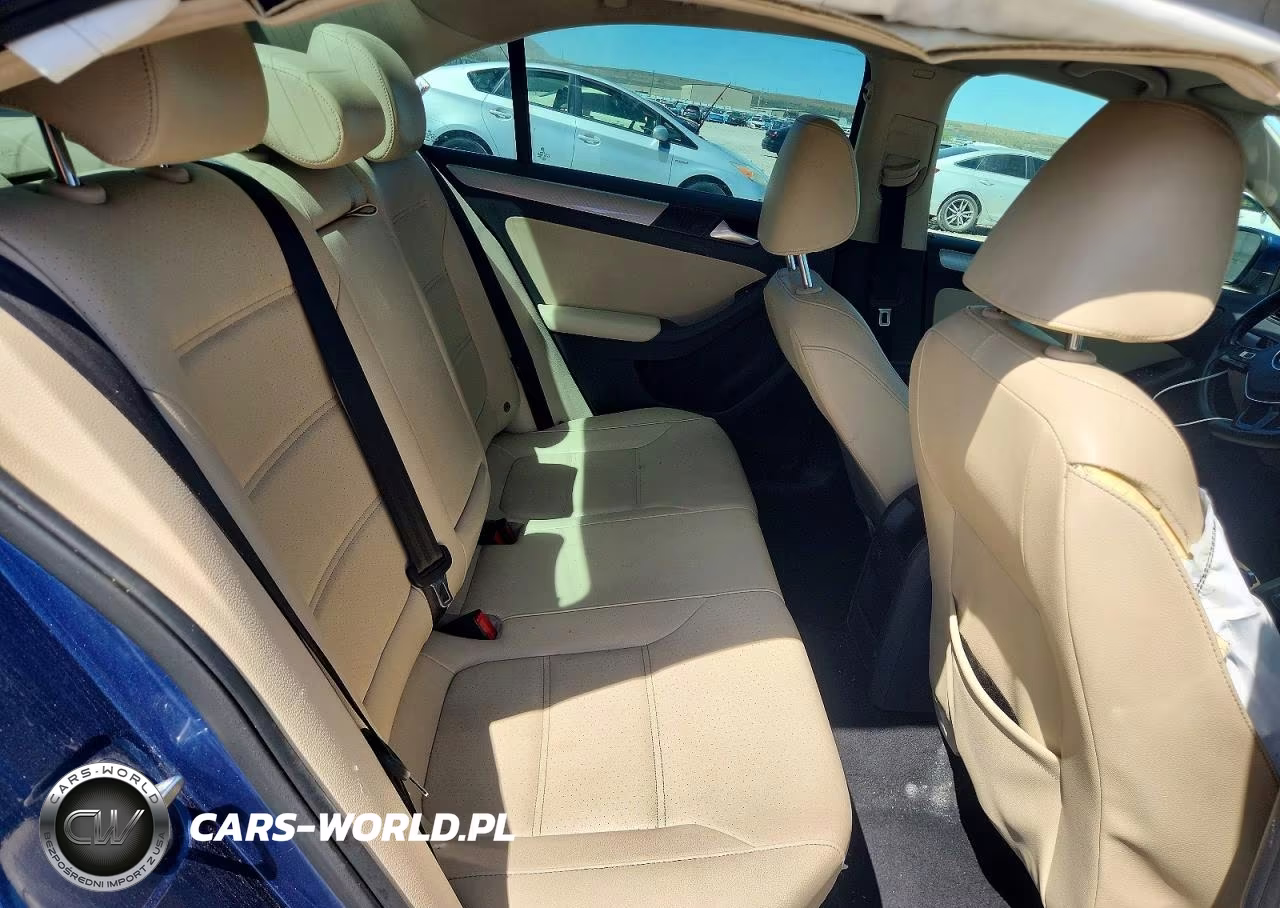 2018 Volkswagen Jetta Se VIN:3VWDB7AJ6JM259325 - 10