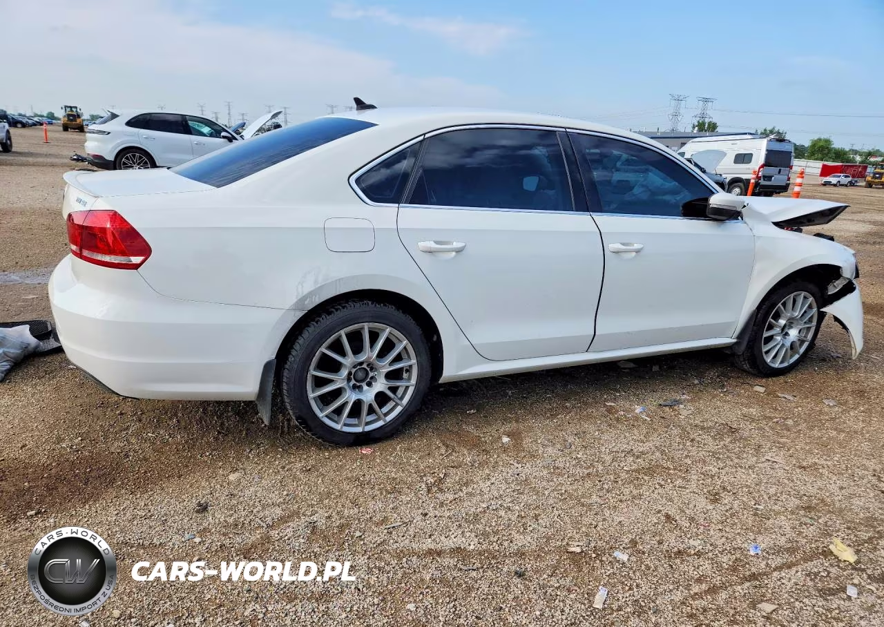 2014 Volkswagen Passat Se VIN:1VWBN7A39EC118515 - 3