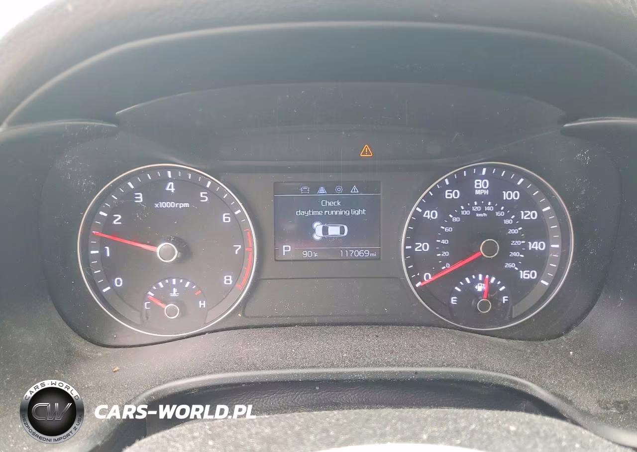 2019 Kia Forte Lxs VIN:3KPF24AD9KE121746 - 9