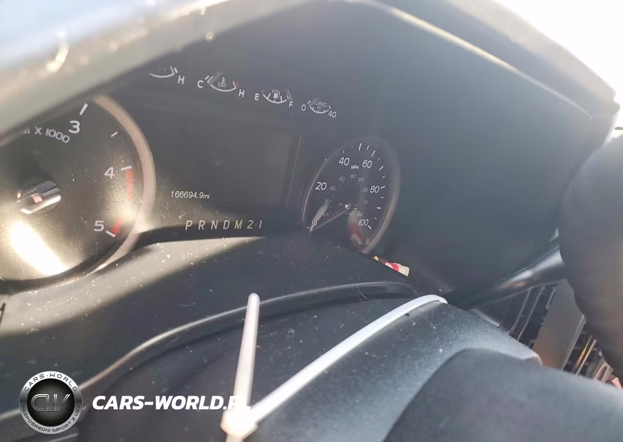 2019 Ford F250 Super Duty VIN:1FT7W2BT6KED79429 - 9