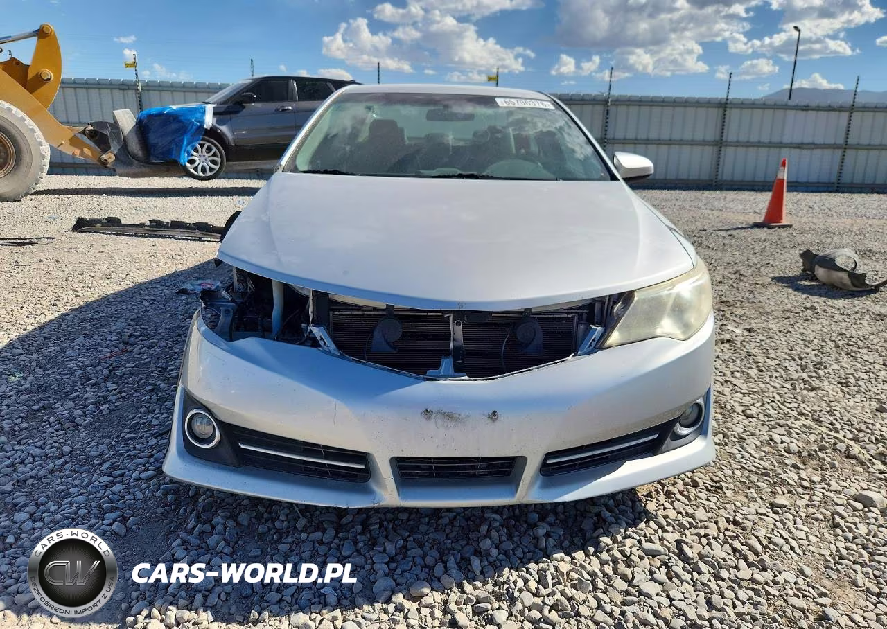 2014 Toyota Camry Se VIN:4T1BF1FK0EU353954 - 5