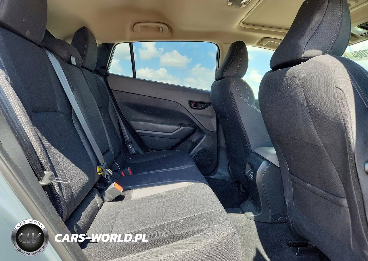 2025 Subaru Crosstrek Premium VIN:JF2GUHDC0S8279705 - 11