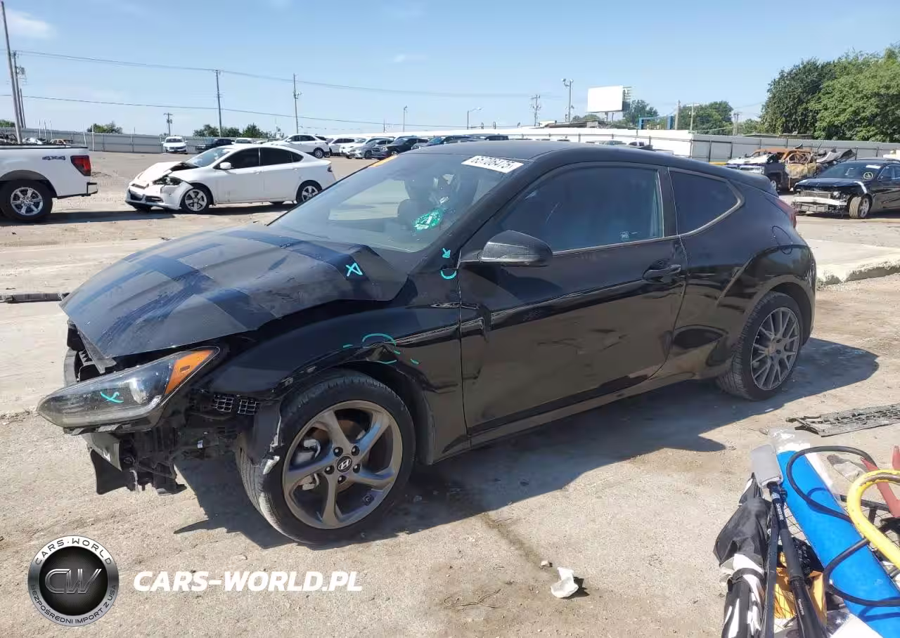 2020 Hyundai Veloster Base