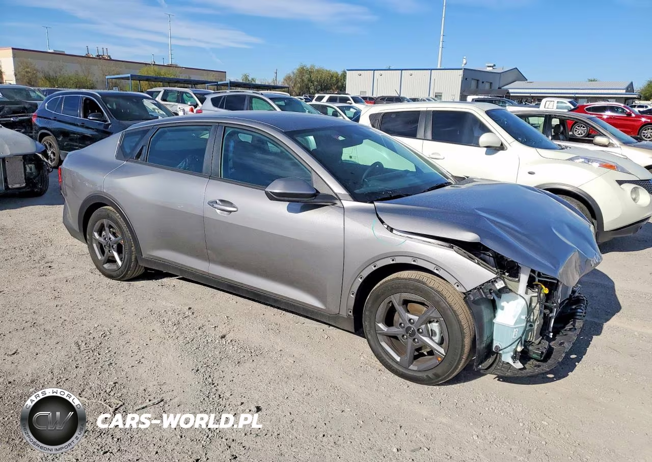 2026 Kia K4 Lxs VIN:3KPFT4DE2TE337232 - 4