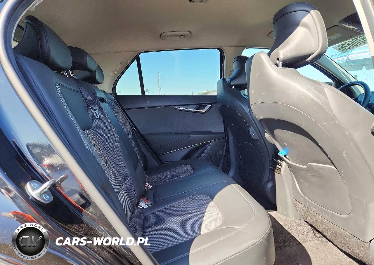 2025 Kia Niro Ex VIN:KNDCR3LE7S5309742 - 11