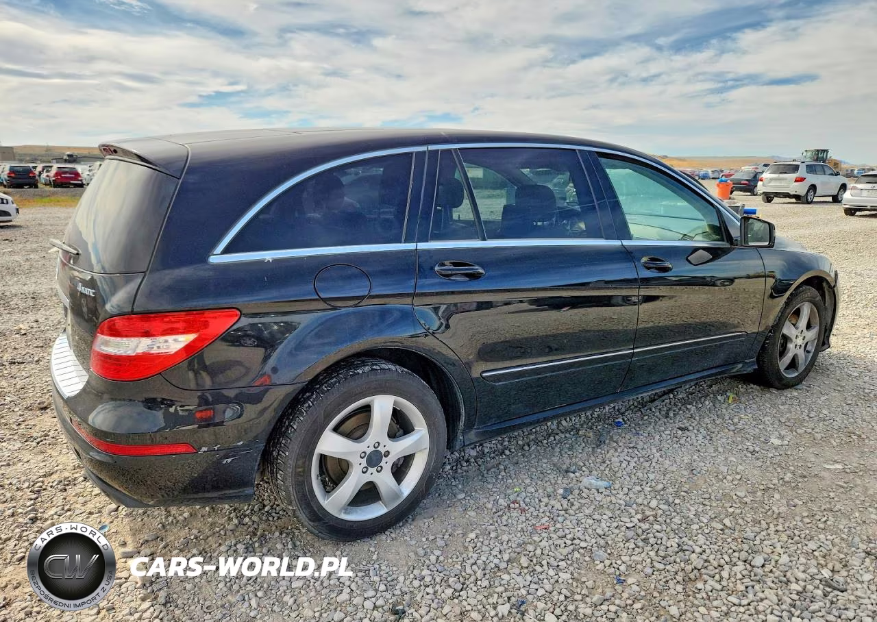 2011 Mercedes-Benz R 350 4Matic VIN:4JGCB6FE7BA123851 - 3