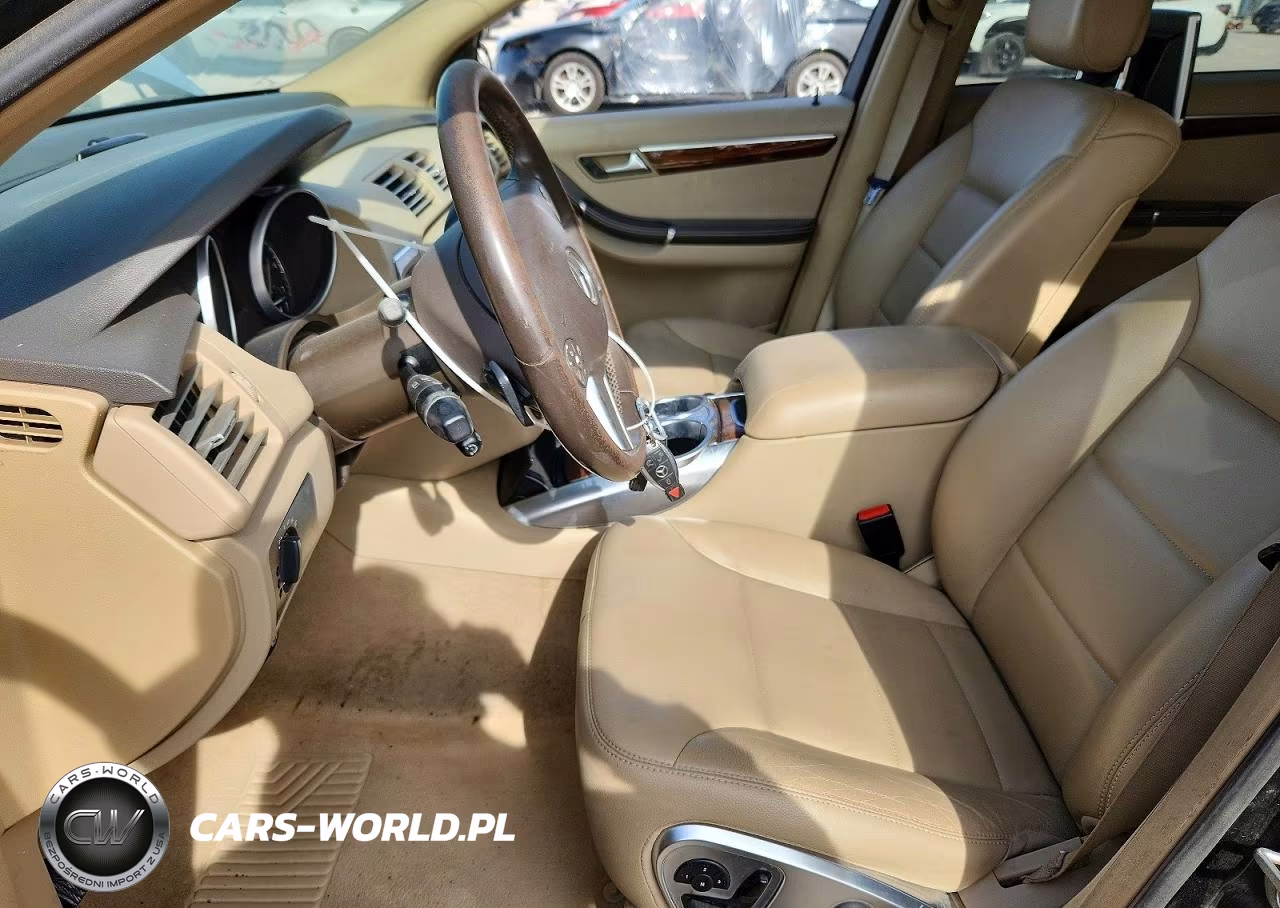 2011 Mercedes-Benz R 350 4Matic VIN:4JGCB6FE7BA123851 - 7