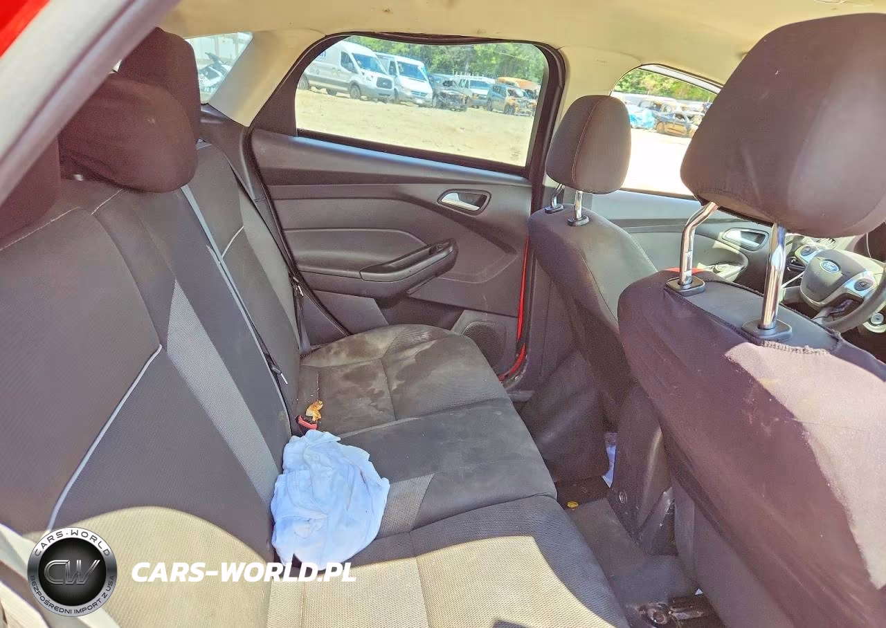 2012 Ford Focus Se VIN:1FAHP3K23CL238691 - 10