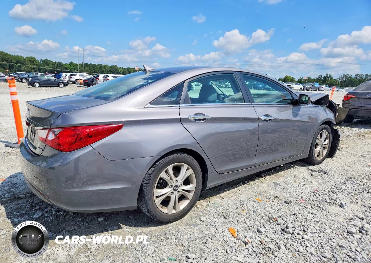 2011 Hyundai Sonata Limited VIN:5NPEC4AC1BH188725 - 3