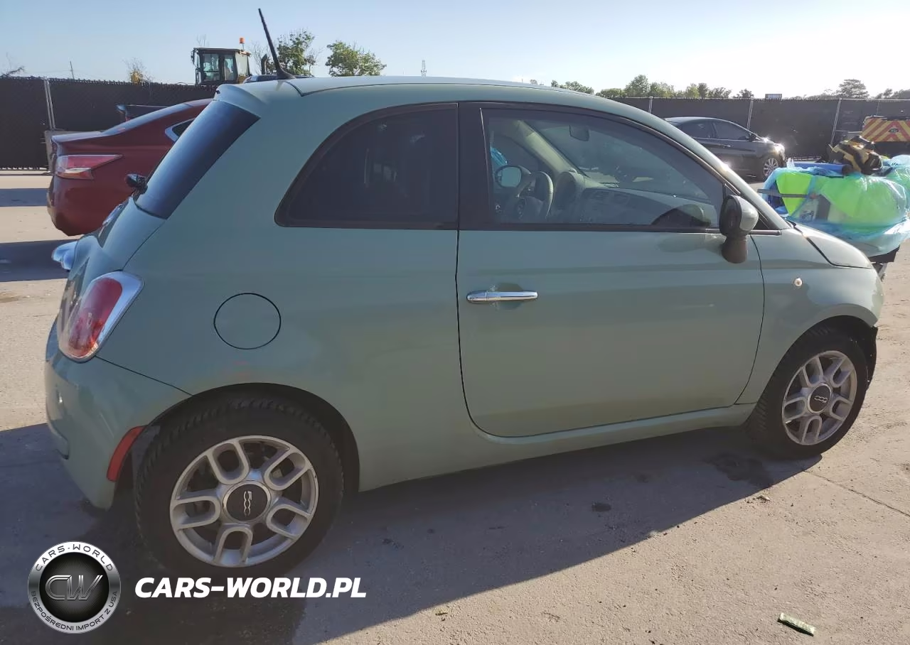 2015 Fiat 500 Pop VIN:3C3CFFAR9FT613522 - 3