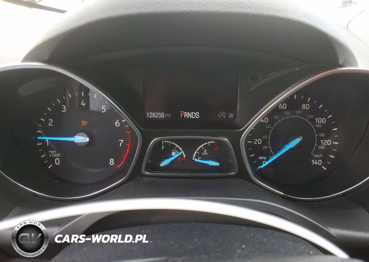 2017 Ford Escape Se VIN:1FMCU9GD8HUC77817 - 9