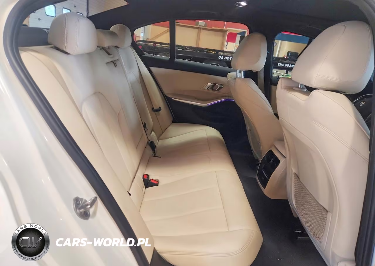 2021 BMW 330Xi VIN:3MW5R7J01M8B57998 - 10