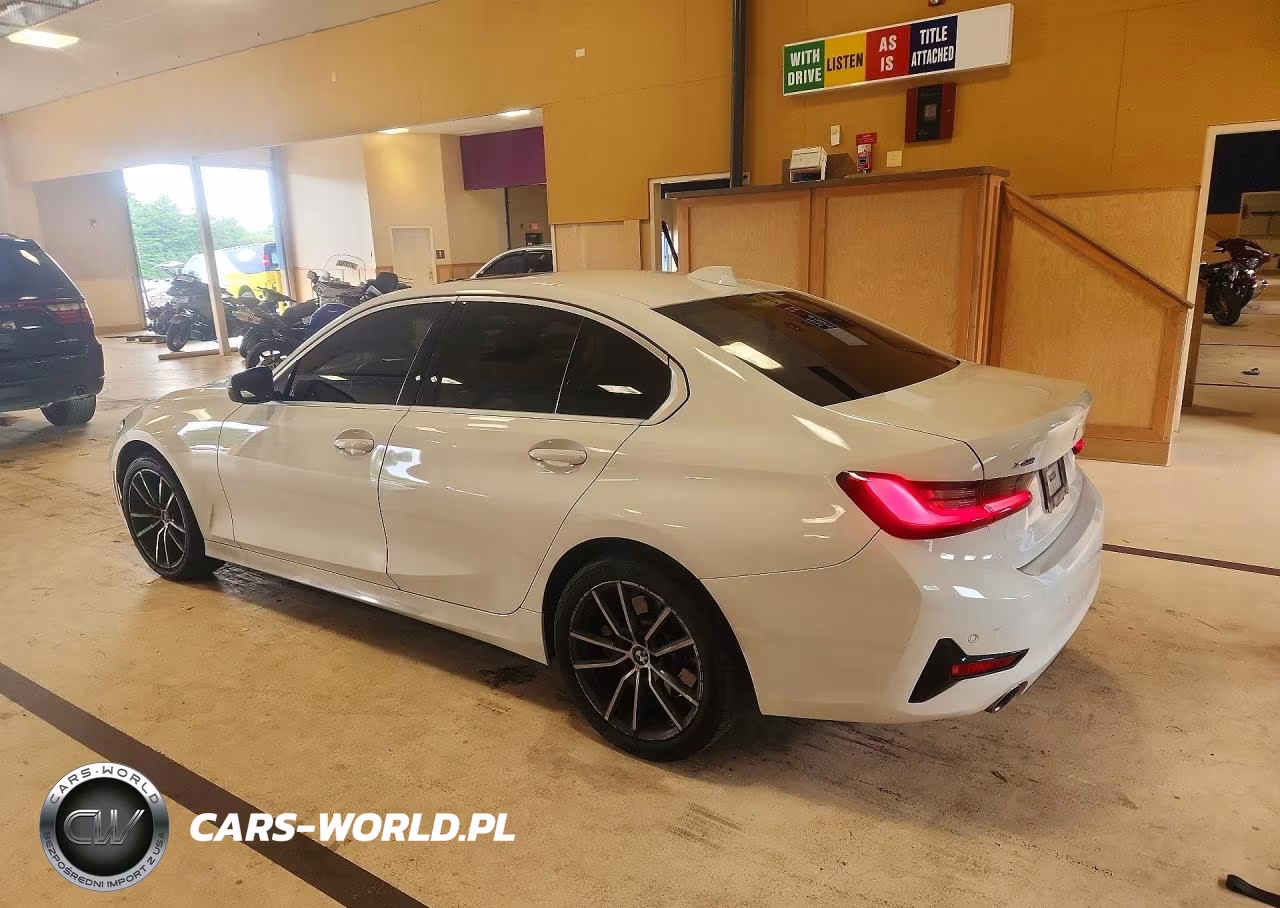 2021 BMW 330Xi VIN:3MW5R7J01M8B57998 - 2