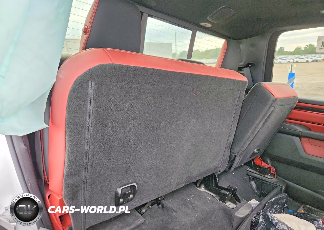2019 Ram 1500 Rebel VIN:1C6SRFLT7KN731254 - 10