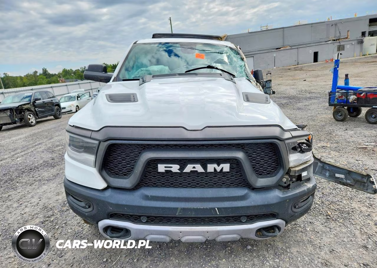 2019 Ram 1500 Rebel VIN:1C6SRFLT7KN731254 - 5