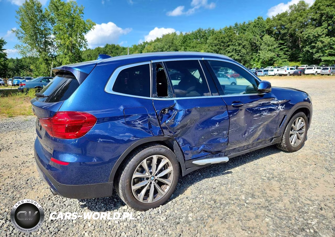 2019 BMW X3 xDrive30I VIN:5UXTR9C55KLE20726 - 3