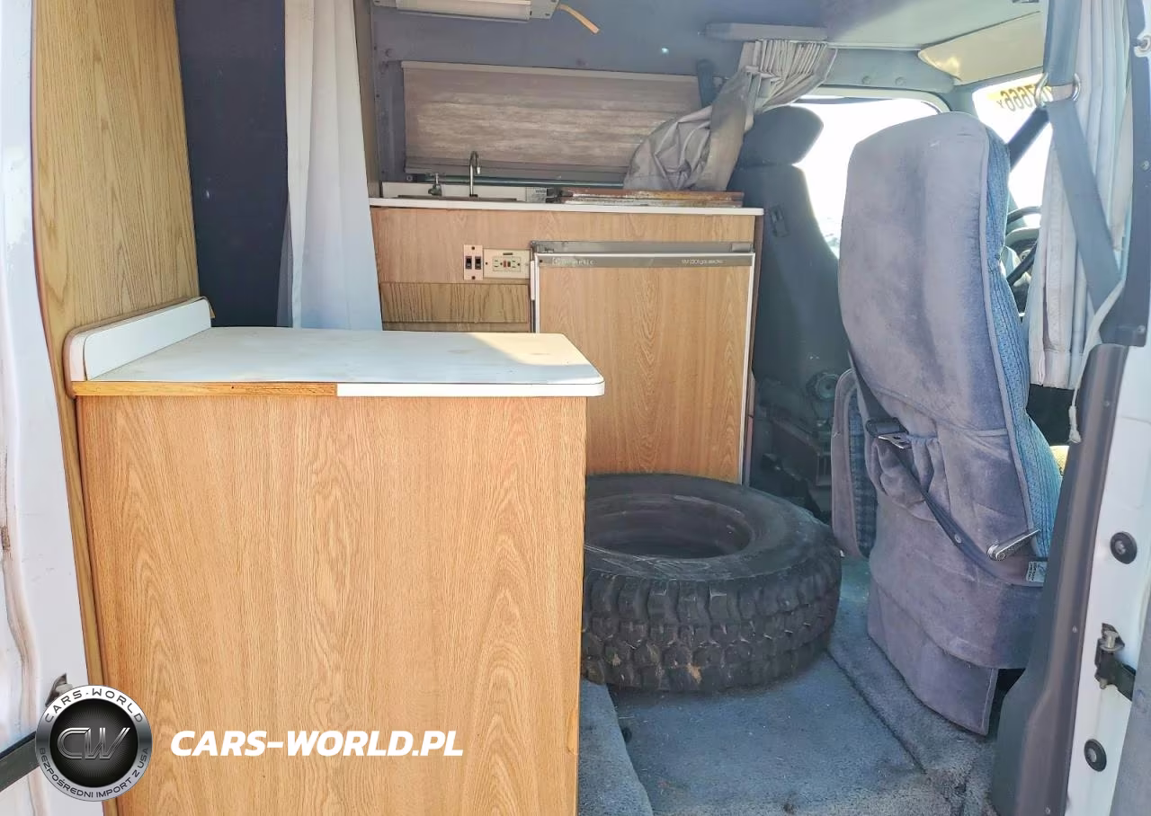 1991 Ford Econoline E150 Van VIN:1FDEE14H6MHA02335 - 11