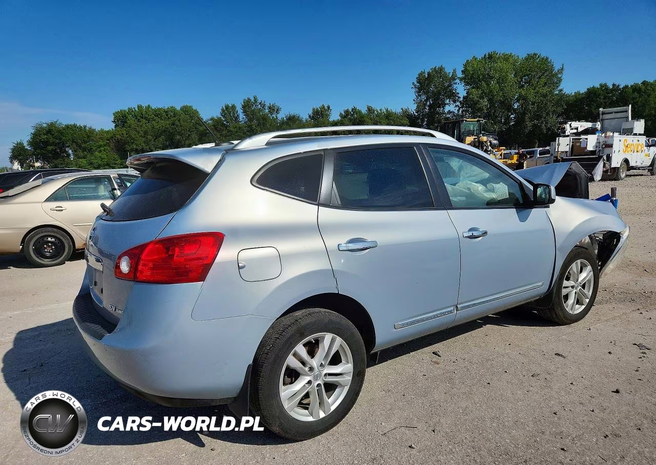 2012 Nissan Rogue S VIN:JN8AS5MV4CW352649 - 3