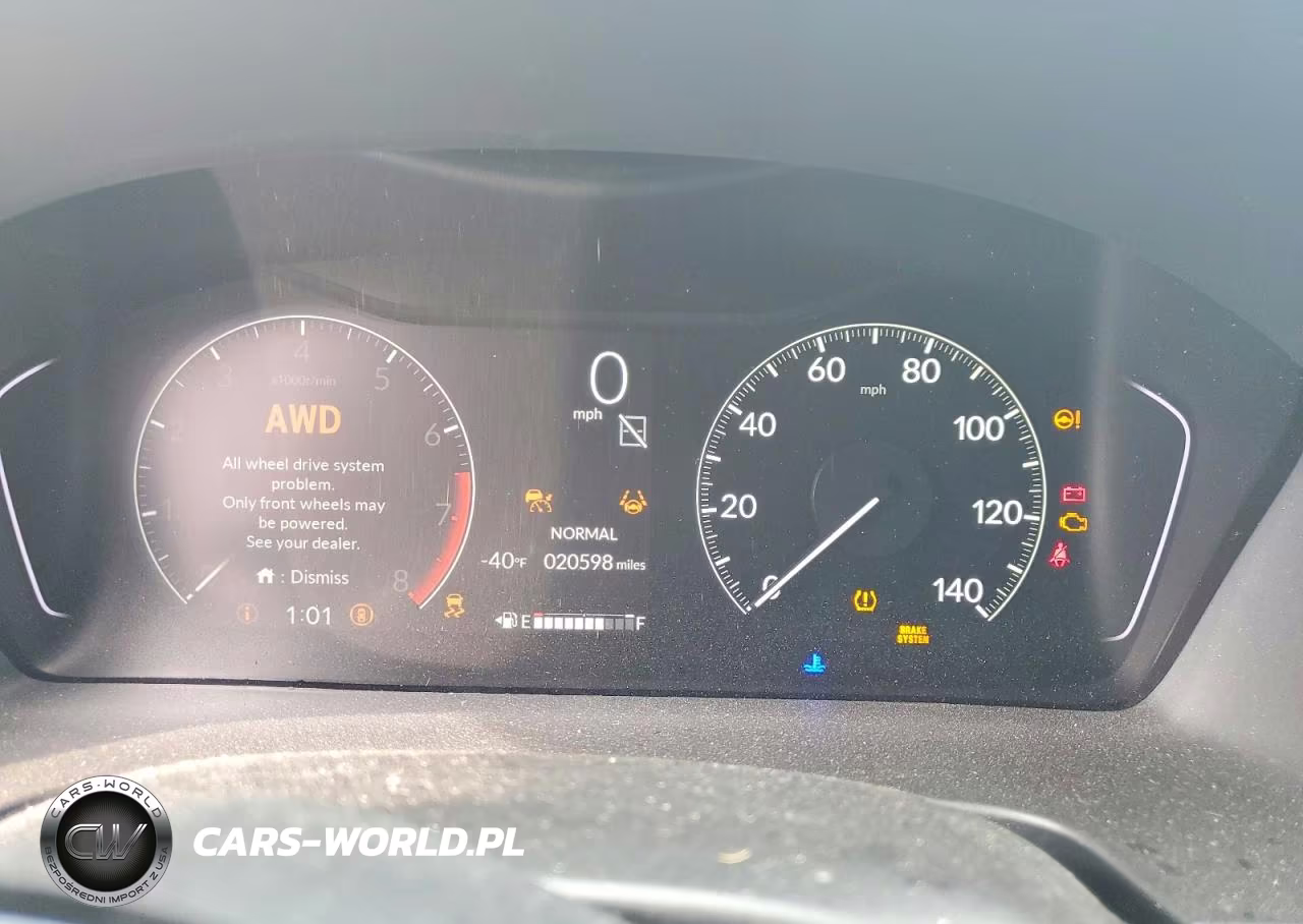 2025 Honda Pilot Touring VIN:5FNYG1H76SB131654 - 9