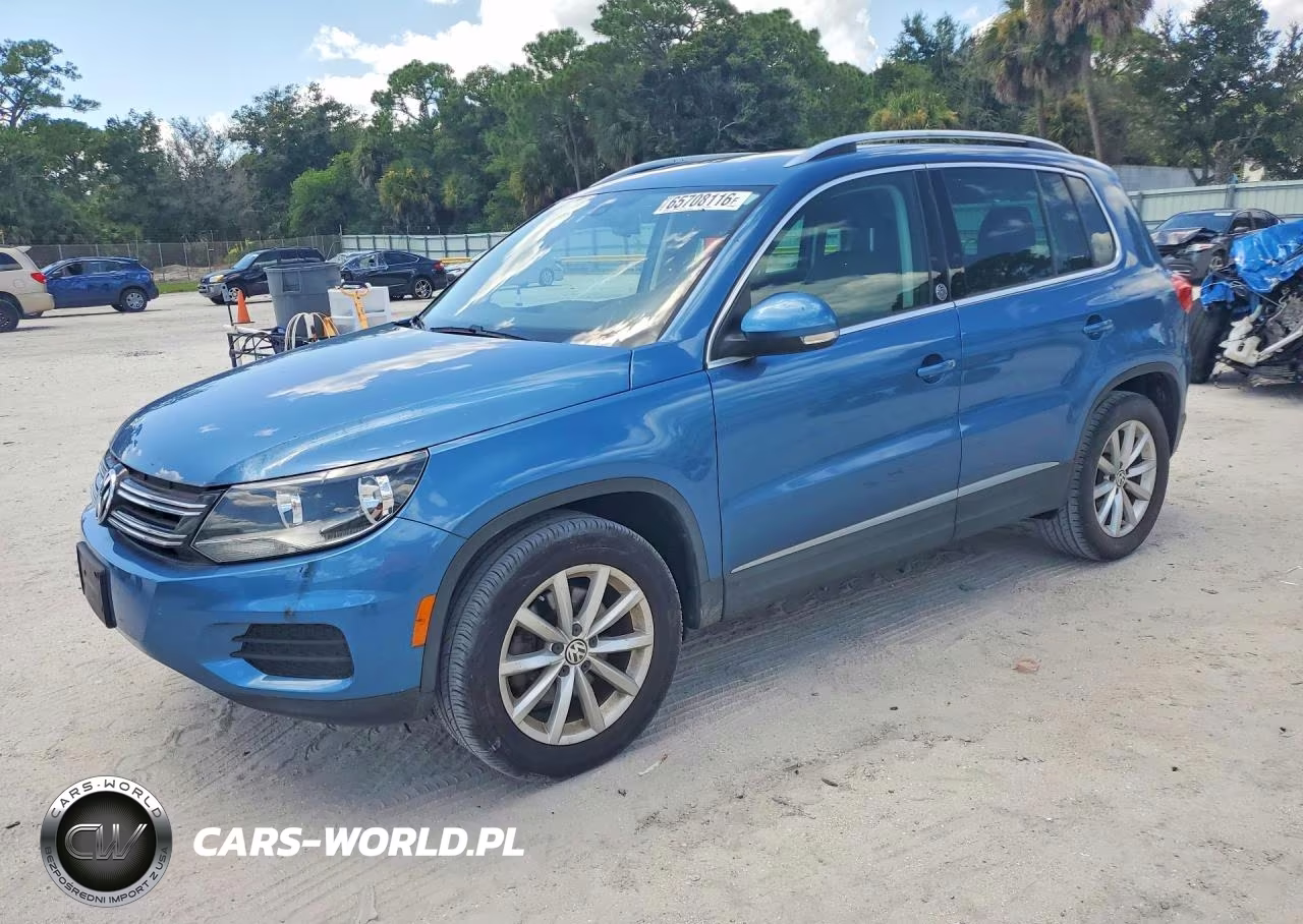 2017 Volkswagen Tiguan Wolfsburg VIN:WVGRV7AX4HW511065 - 1