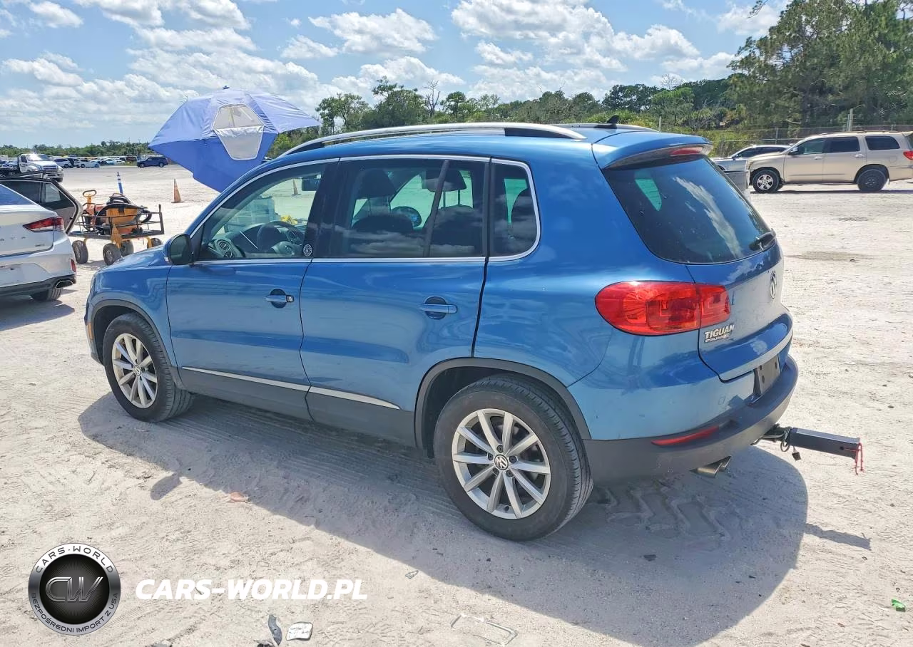 2017 Volkswagen Tiguan Wolfsburg VIN:WVGRV7AX4HW511065 - 2