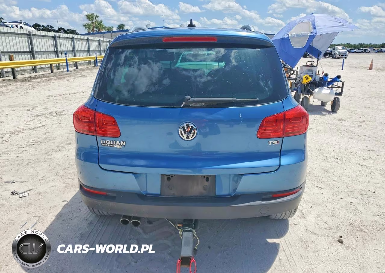 2017 Volkswagen Tiguan Wolfsburg VIN:WVGRV7AX4HW511065 - 6