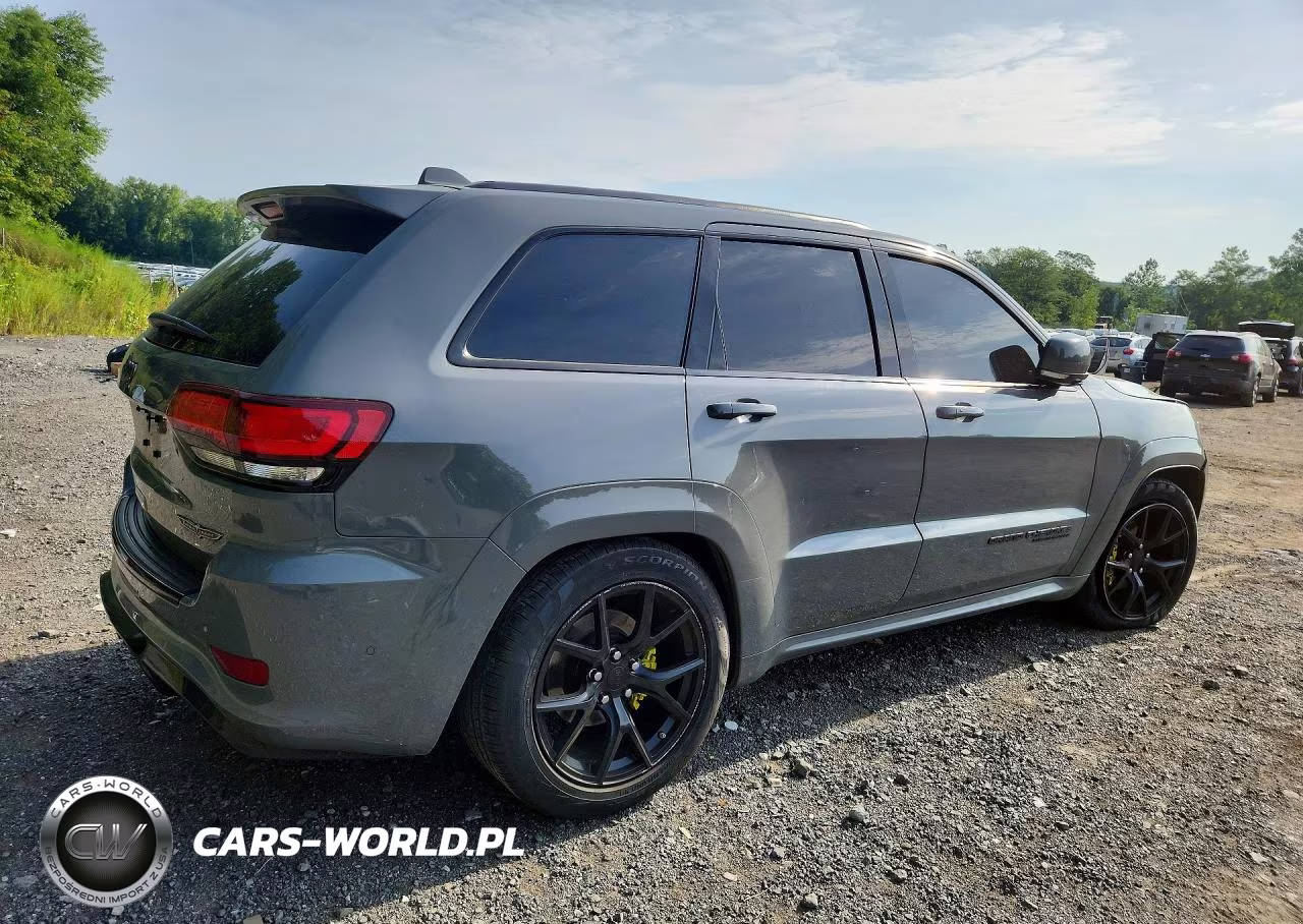 2020 Jeep Grand Cherokee Trackhawk VIN:1C4RJFN97LC374347 - 3