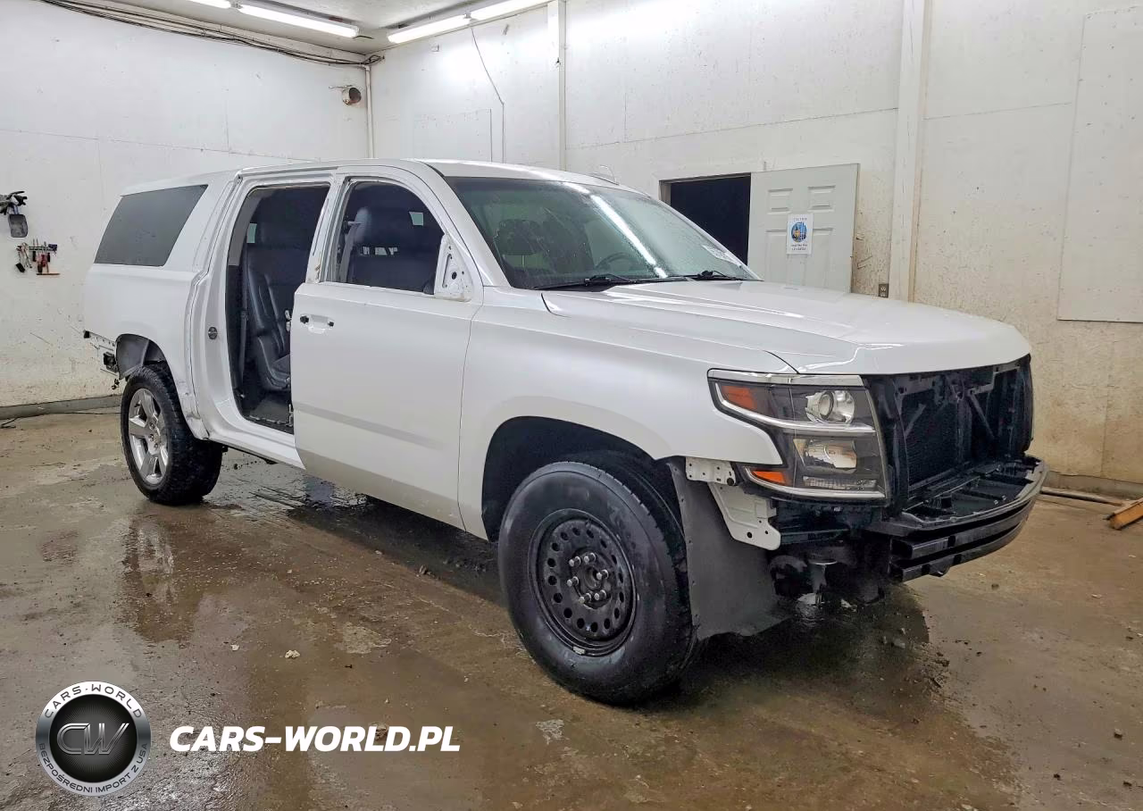 2016 Chevrolet Suburban C1500 Lt VIN:1GNSCHKC6GR186792 - 4