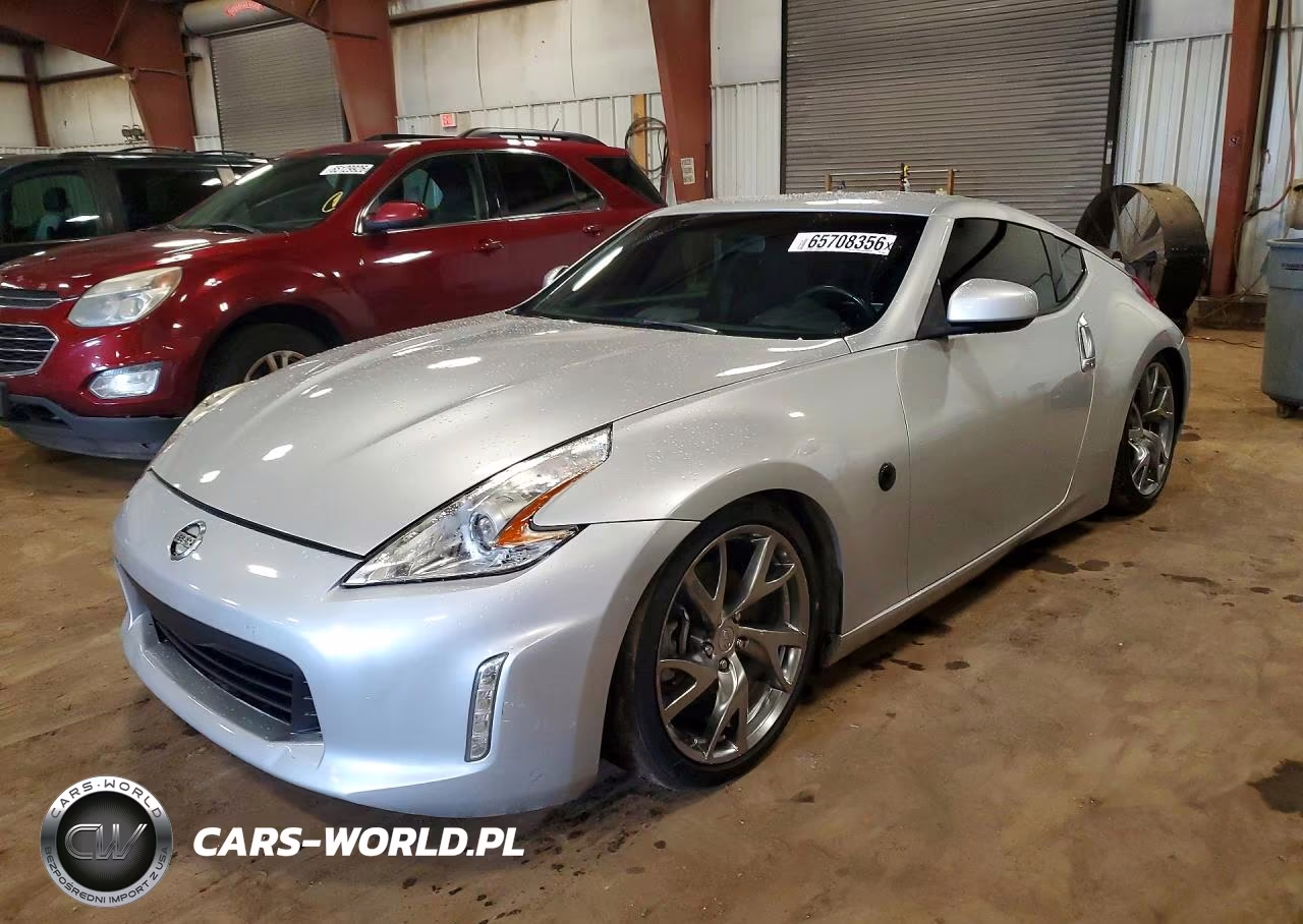 2015 Nissan 370Z Sport