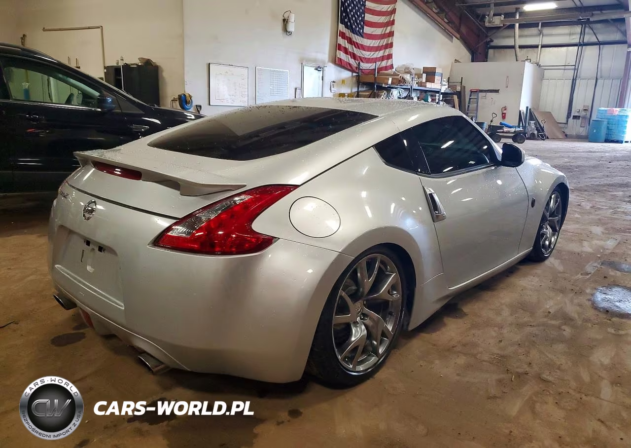 2015 Nissan 370Z Sport VIN:JN1AZ4EH4FM440677 - 3