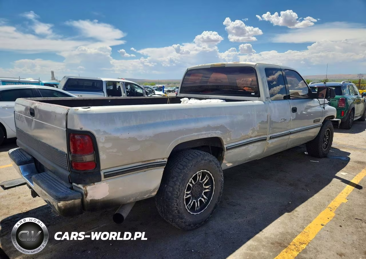 1996 Dodge Ram 2500 VIN:1B7KC23C2TJ188732 - 3