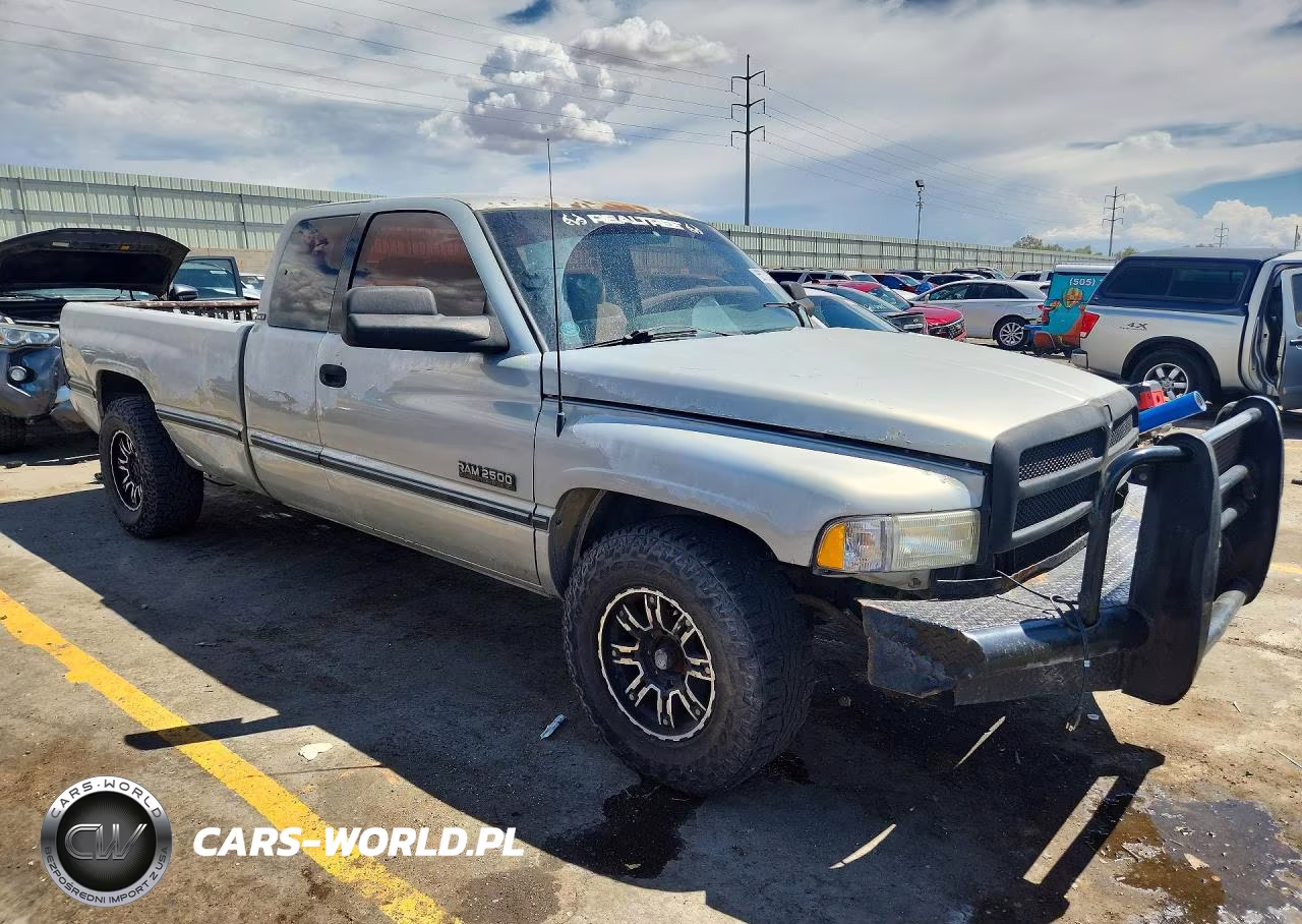 1996 Dodge Ram 2500 VIN:1B7KC23C2TJ188732 - 4