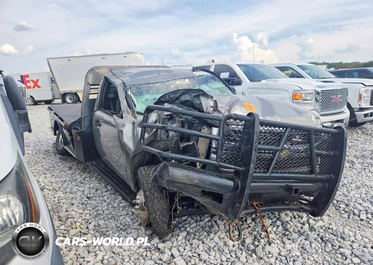 2007 Chevrolet Silverado K3500 VIN:1GBJK34677E534449 - 4