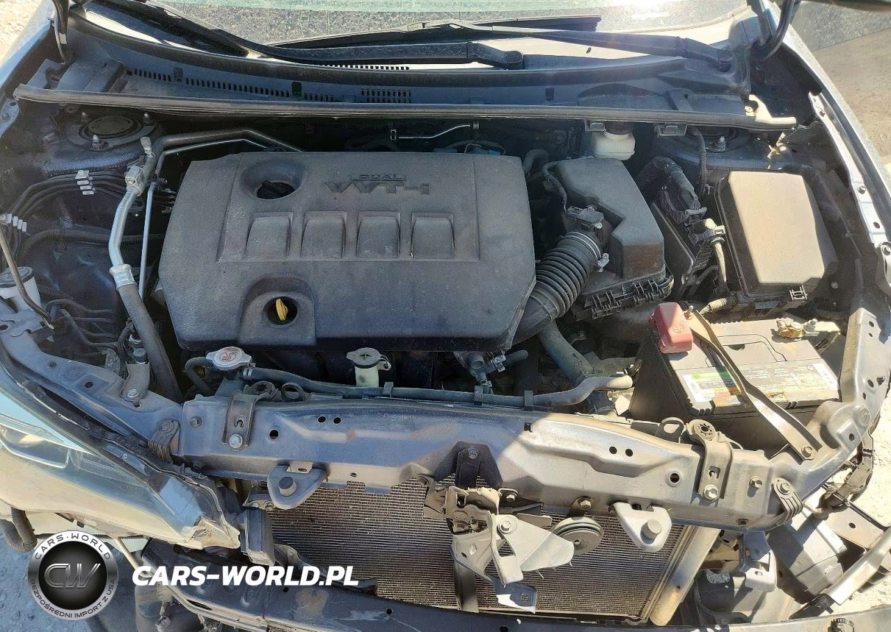 2018 Toyota Corolla Se VIN:5YFBURHE8JP801011 - 11