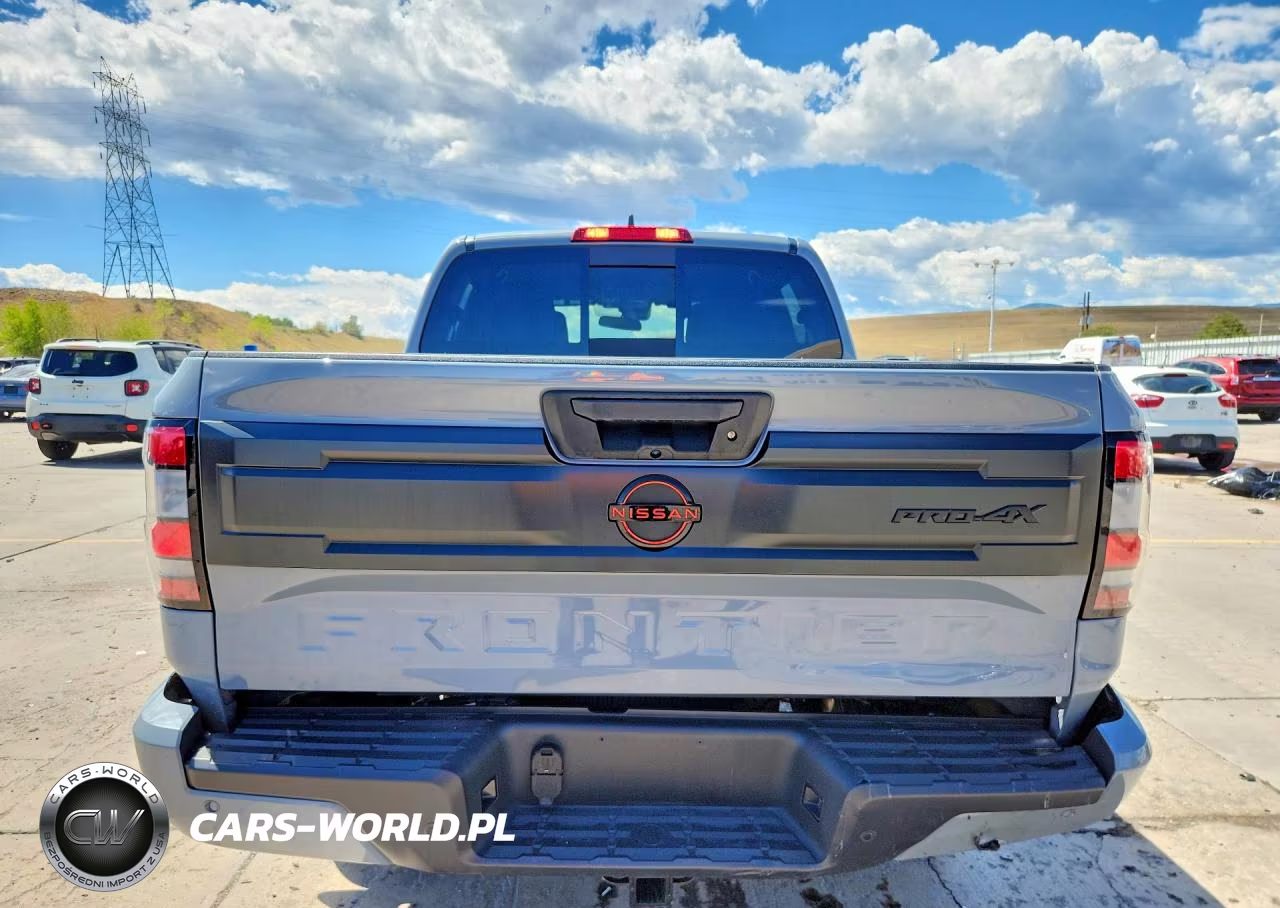 2025 Nissan Frontier Pro-4X VIN:1N6ED1EK5SN633221 - 6