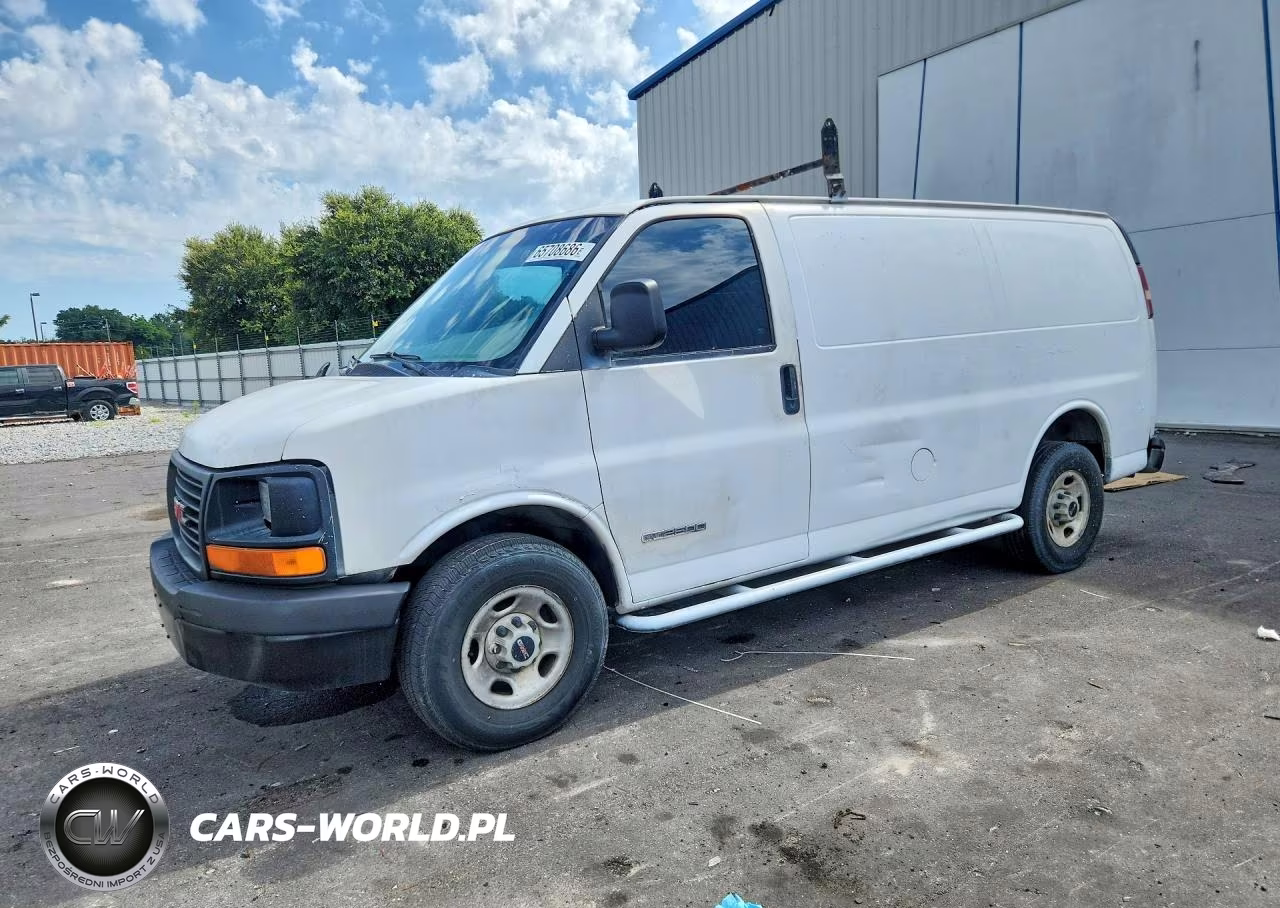 2004 GMC Savana 2500 Delivery Van