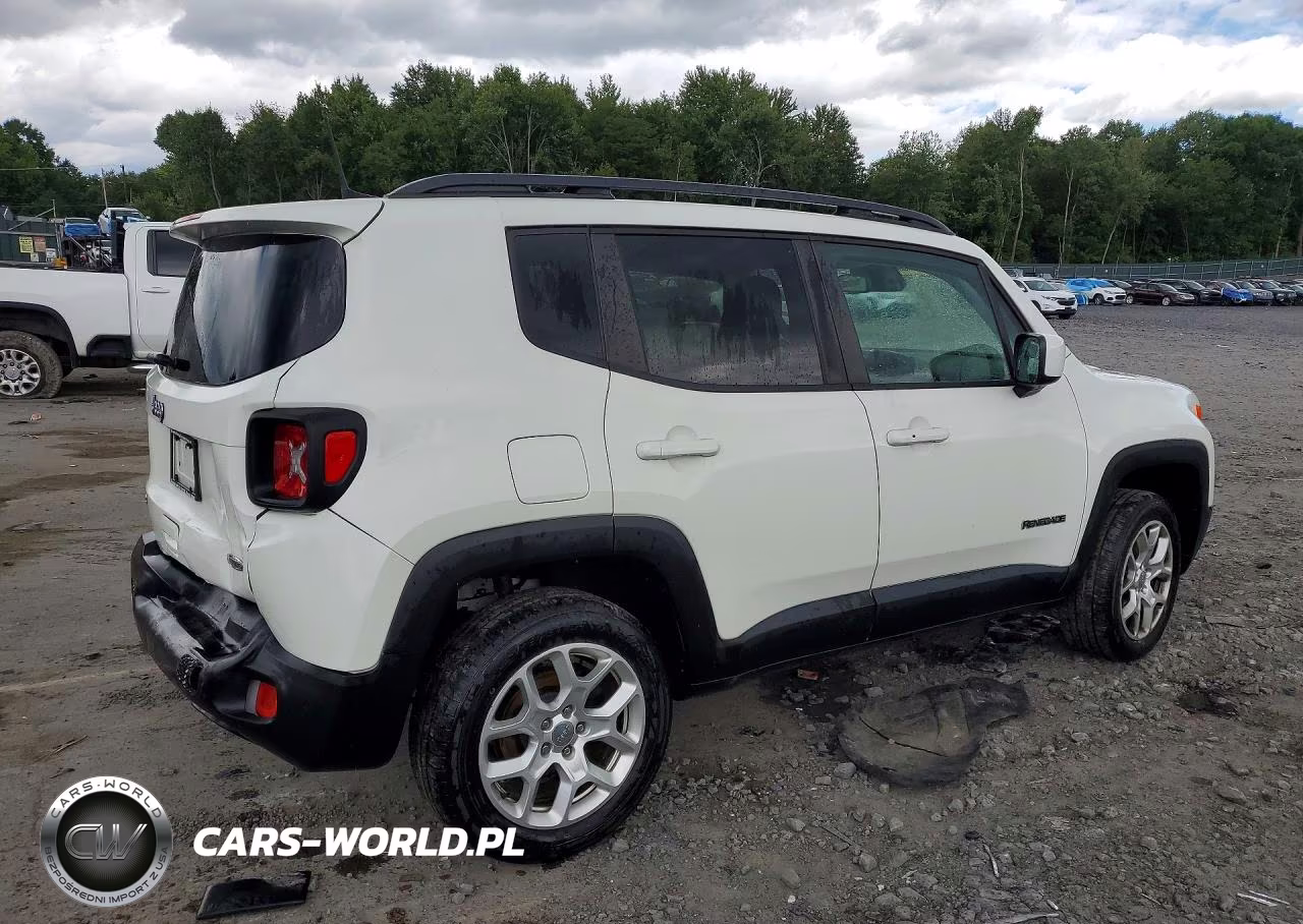 2018 Jeep Renegade Latitude VIN:ZACCJBBB1JPH55562 - 3