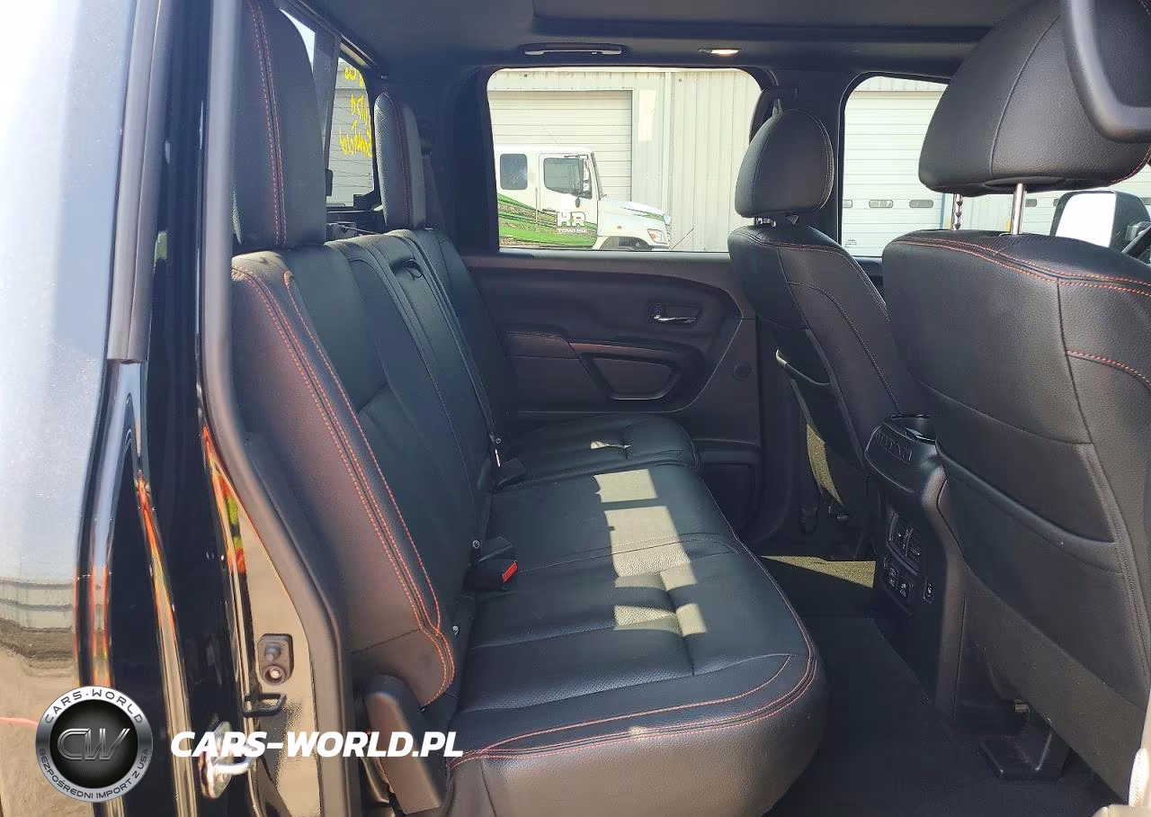 2024 Nissan Titan Xd Pro-4X VIN:1N6AA1FB7RN117037 - 10