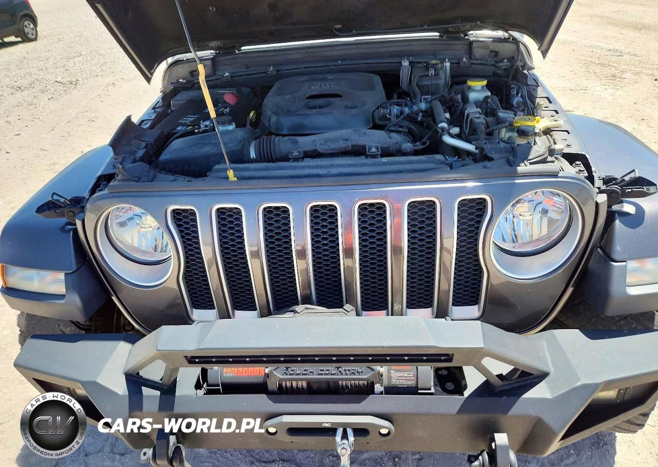 2020 Jeep Wrangler Unlimited Sahara VIN:1C4HJXEN4LW272162 - 12